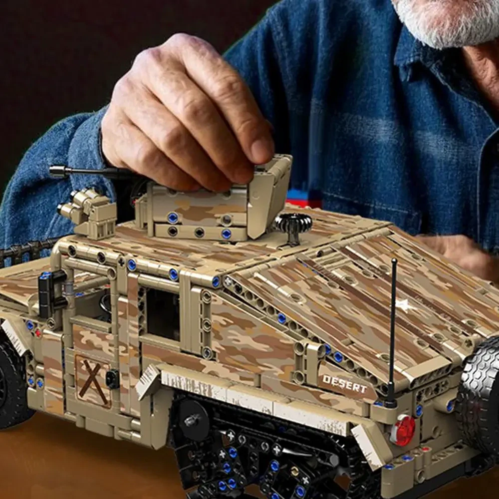 RC Armádní Hummer Mould King 20047